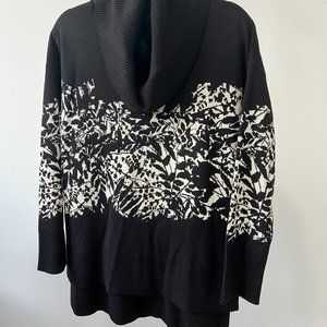 Diane von Furstenberg Black Cowl Neck Graphic Sweater size S
